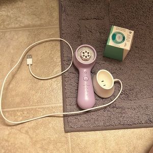 Clarisonic brush